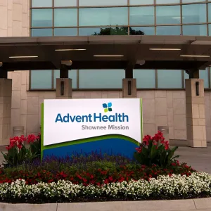 The entrance of AdventHealth Shawnee Mission