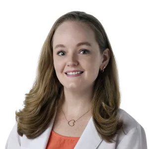 Headshot of Alison Ginter