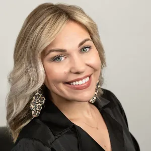 Headshot of Chani Washburn.