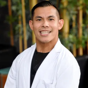 Headshot of Tyler Bui, PharmD