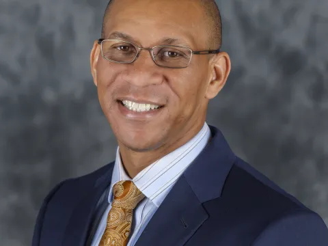 Headshot of Lorenzo Brown