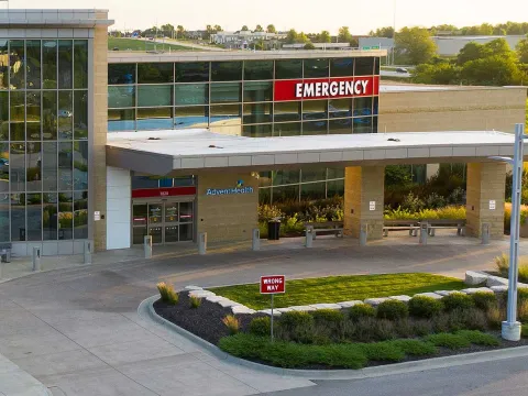AdventHealthSouth Overland's emergency entrance