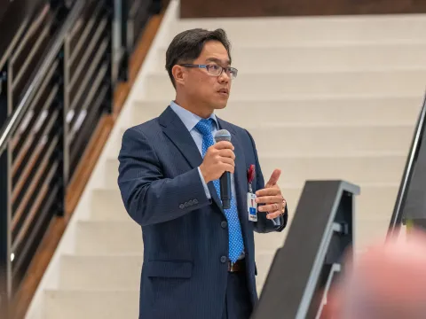 AdventHealth Orthopedic Sports Medicine Medical Director, Dr. Luke Oh, addresses the community in the Orlando Magic Family room located within the AdventHealth Training Center 
