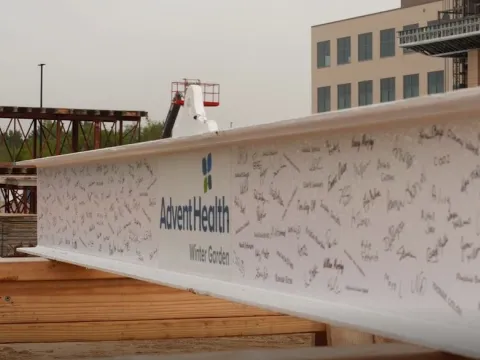 AdventHealth Winter Garden ‘tops out’ inpatient tower