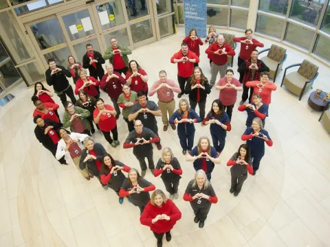 Gordon_Wear_Red_Day