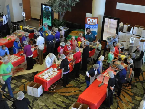 Volunteering to combat food insecurity