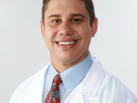 Orthopedic surgeon Dr. Benjamin Lindbloom