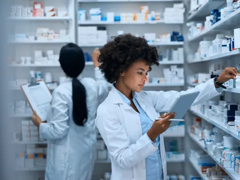 Demand for health care workers spurs national certificate program for teens