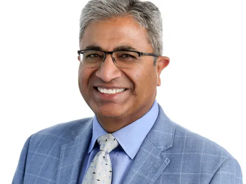 Dr. Wadhawan headshot