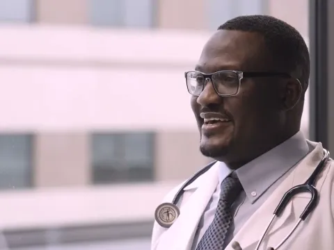 Dr. Akeem Adebogun, Gastroenterologist at Texas Health Huguley Hospital Fort Worth South